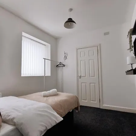 Birmingham City Stay Apartments