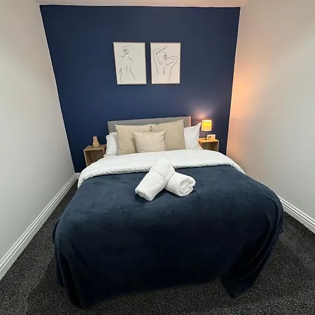Birmingham City Stay Apartments *