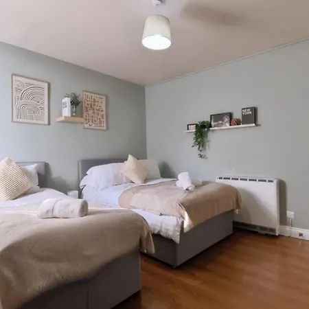 Birmingham City Stay Apartments *